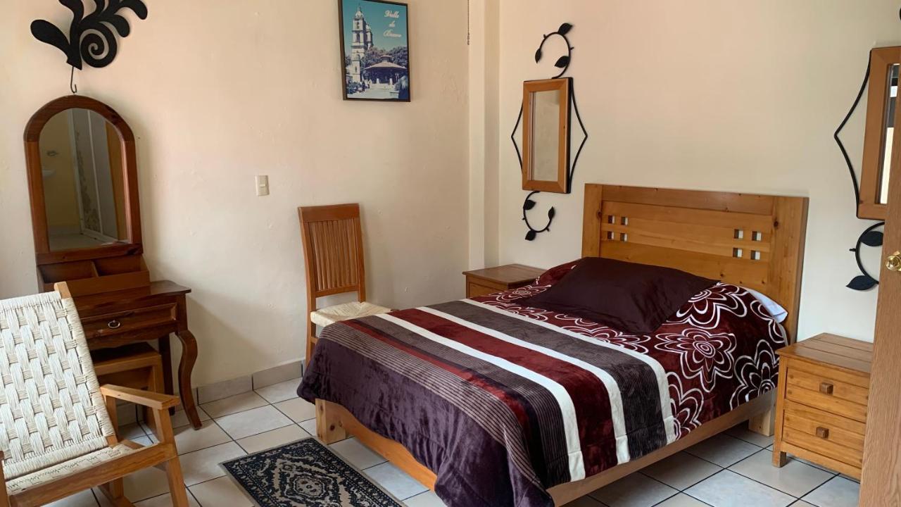 Inn El Campanario *